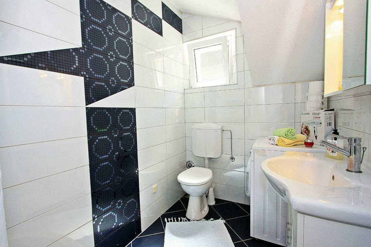Nila Apartment Pucisca