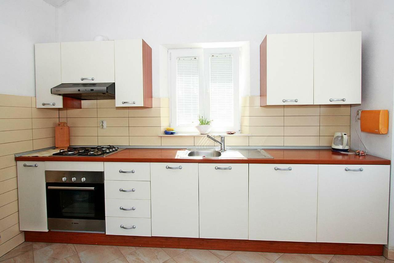 Apartament Nila *